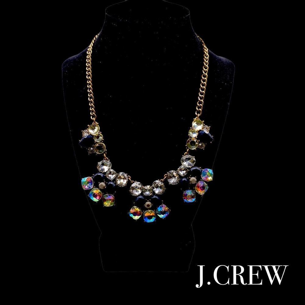 𝅺JCREW Crystal Necklace